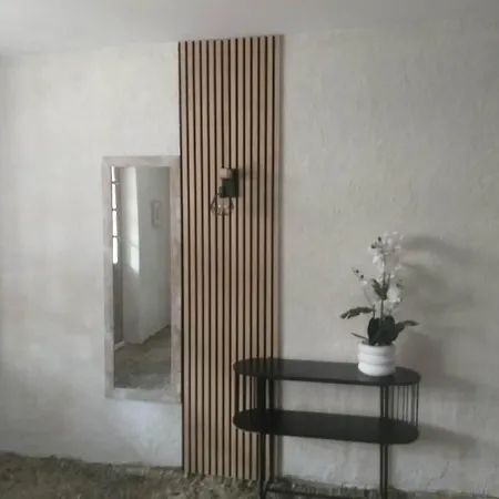 La Resolue D'hotes Bed and Breakfast 3*